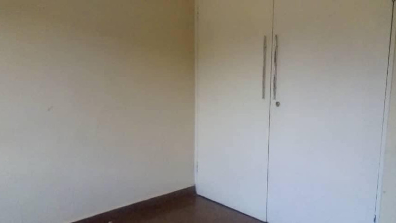 2-bedroom-flat-for-rent-in-chalala-big-3