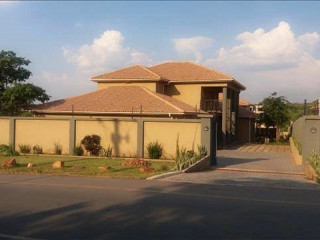 investment-opportunity-modern-property-with-multiple-units