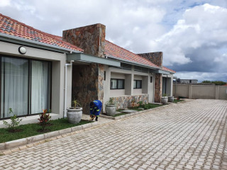 investment-property-for-sale-in-roma-park