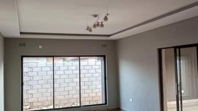 4-bedroom-house-for-sale-in-new-kasama-big-0