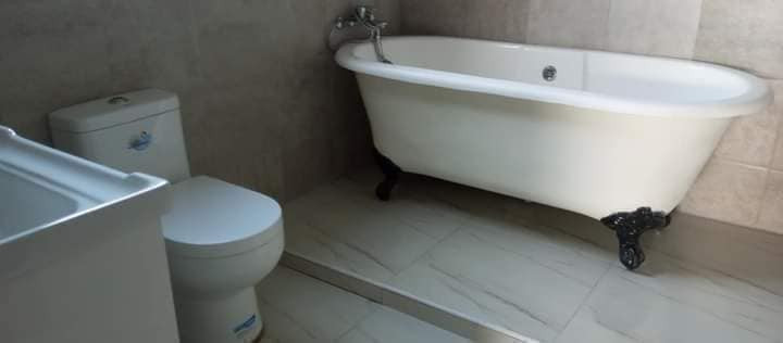 4-bedroom-house-for-sale-in-new-kasama-big-5