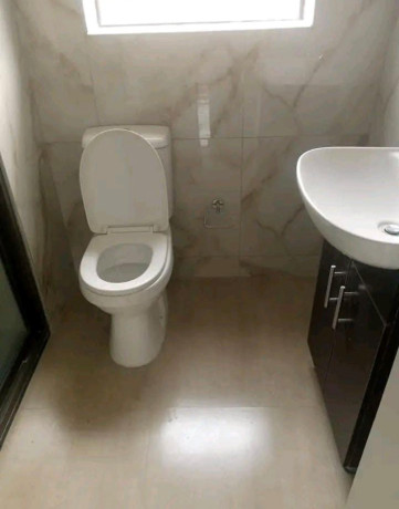 2-bedroom-flat-for-rent-in-ibex-meanwood-big-5