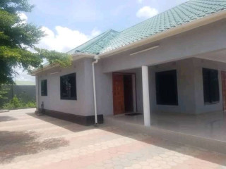 3 Bedroom House For Rent in Meanwood Ndeke