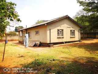 3-bedroom-house-for-sale-in-woodlands