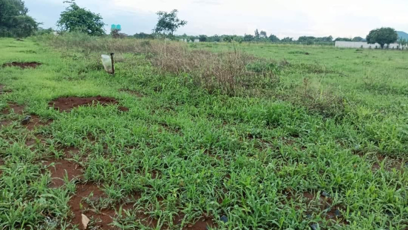 plots-for-sale-in-chalala-big-2