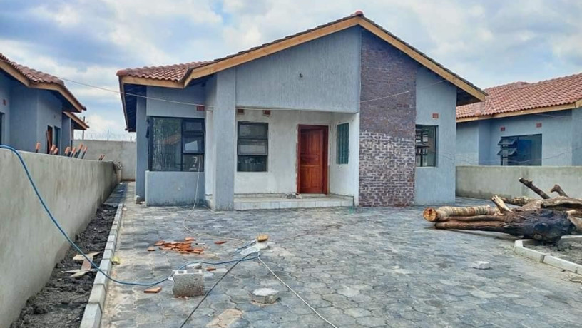 3-bedroom-house-for-sale-in-new-kasama-big-0