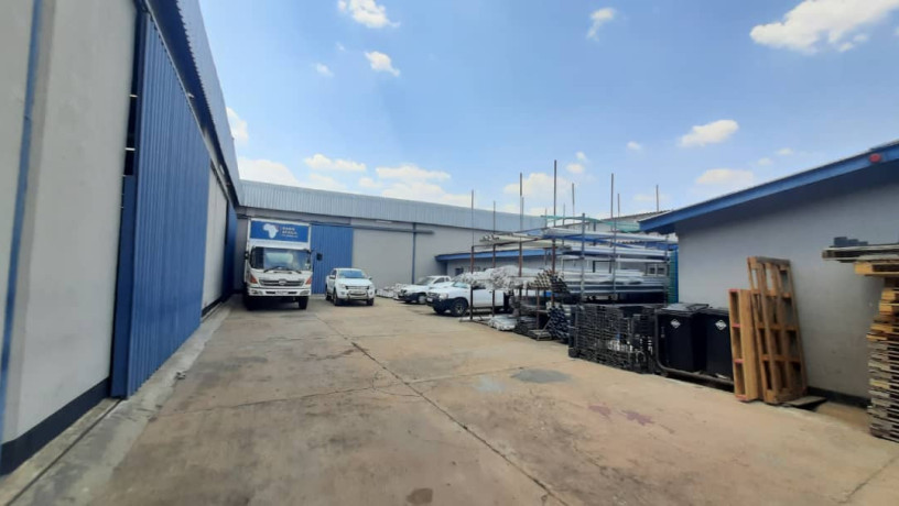 warehouse-for-sale-in-chinika-area-lusaka-big-3