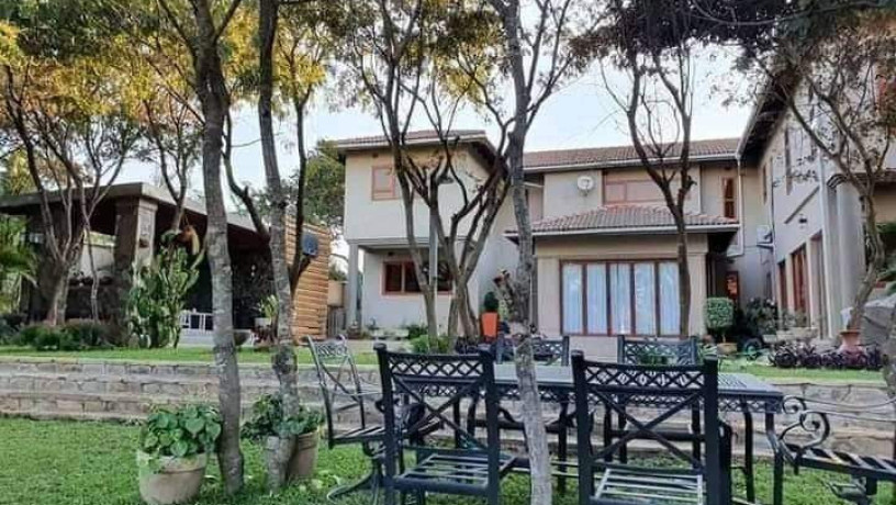 5-bedroom-house-for-sale-in-roma-park-big-1