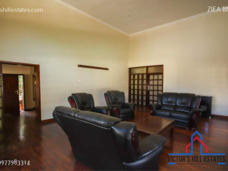 4-bedroom-house-for-rent-in-sunningdale