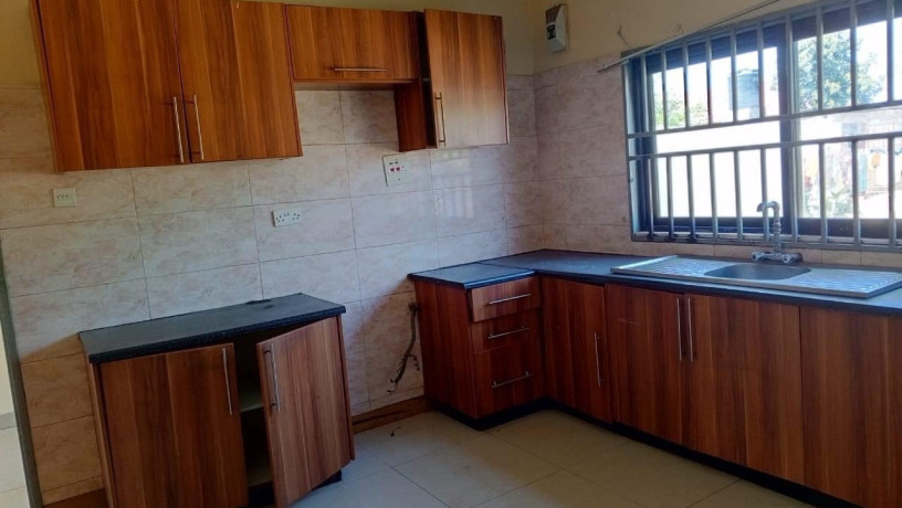 3-bedroom-flat-for-rent-in-chalala-big-0