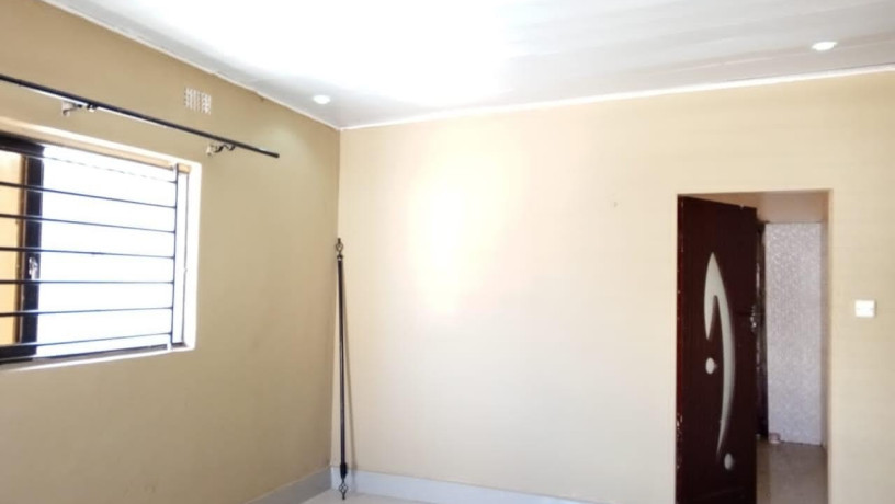 2-bedroom-flat-for-rent-in-chalala-big-1