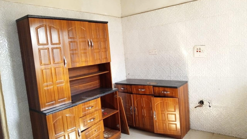 2-bedroom-flat-for-rent-in-chalala-big-3