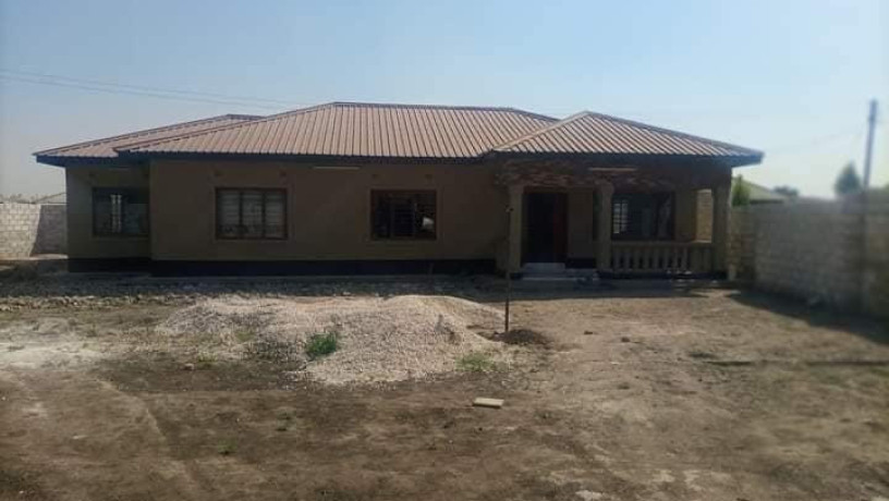 4-bedroom-house-for-rent-in-makeni-big-7