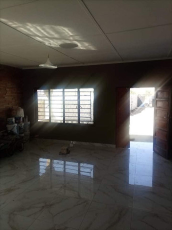 4-bedroom-house-for-rent-in-makeni-big-1