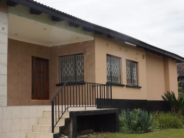 3-bedroom-modern-house-for-rent-in-ibex-hill-big-1