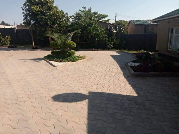 4-bedroom-house-for-sale-in-meanwood-ndeke-big-3