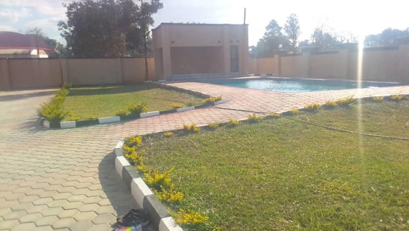 newly-built-4-bedroom-house-for-sale-in-ibex-hill-big-3