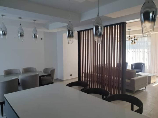 4-bedroom-house-for-sale-in-eureka-park-big-3