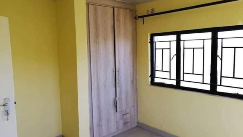 22-bedroom-flats-for-sale-in-makeni-east-big-5