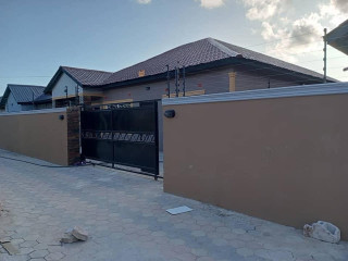 3 Bedroom House For Sale In Chalala