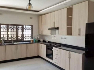 3 Bedroom Flat For Rent In Ibex Hill