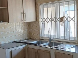 3-bedroom-flat-for-rent-in-meanwood
