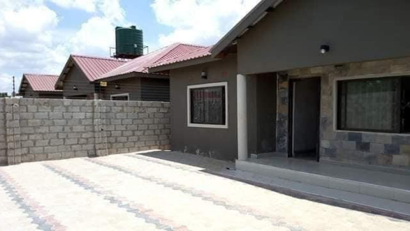 2-bedroom-house-for-rent-in-new-kasama-big-1