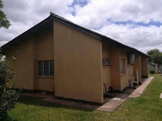 3-bedroom-house-for-sale-in-ibex-hill-big-2