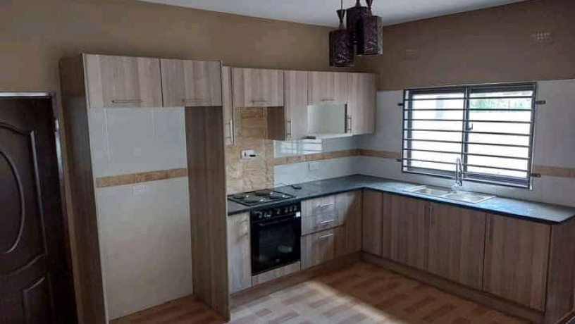 4-bedroom-house-for-sale-in-new-kasama-big-2