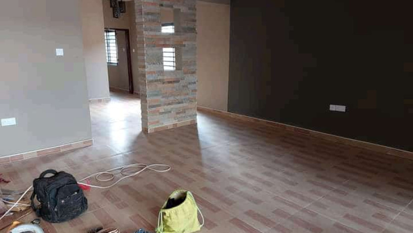 4-bedroom-house-for-sale-in-new-kasama-big-5