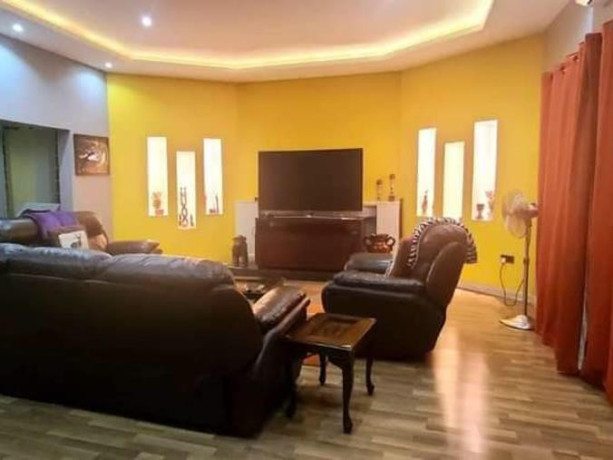 4-bedroom-house-for-sale-in-roma-big-1