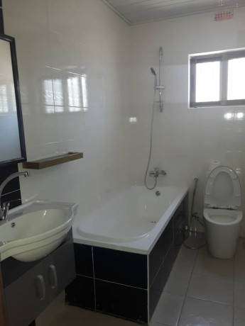 neat-three-bedroom-flats-for-sale-in-ibex-hill-big-3