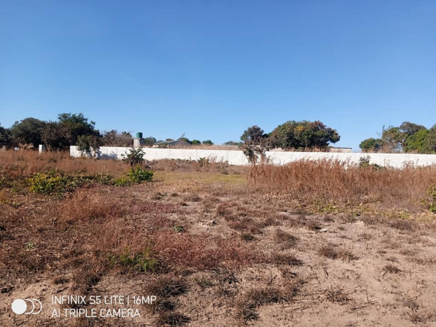 60m-x-60m-plot-for-sale-in-6-miles-big-1
