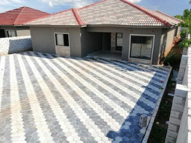 3-bedroom-house-for-sale-in-new-kasama-big-0