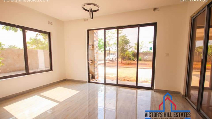 4-bedroom-house-for-sale-in-new-kasama-big-6