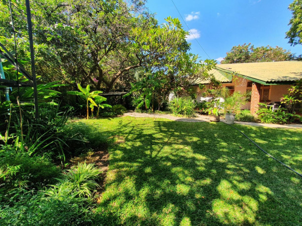 3-bedroom-house-for-sale-in-roma-big-2