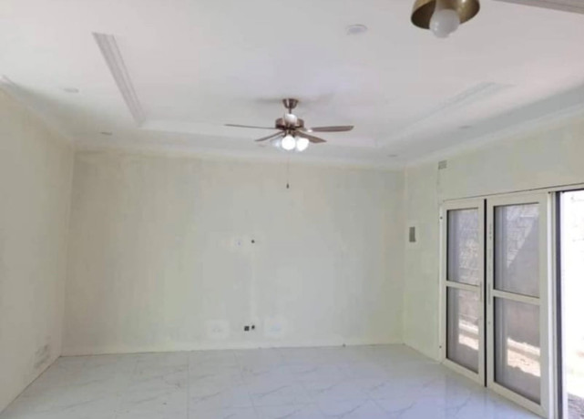 1-bedroom-flats-for-rent-in-ibex-meanwood-big-6