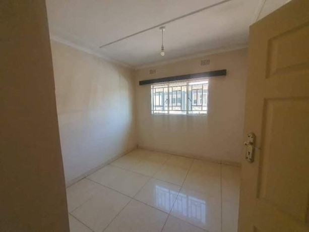 2-bedroom-flat-for-rent-in-phi-big-6