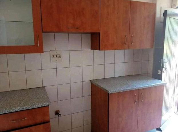 2-bedroom-flat-for-rent-in-kabulonga-big-5