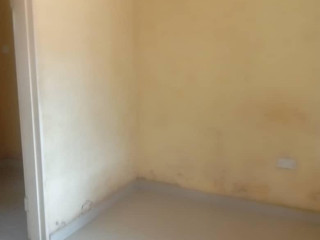 Neat and Spacious 2 Bedroom Flat For Rent in Chalala