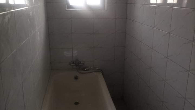 2-bedroom-flat-for-rent-in-makeni-big-3