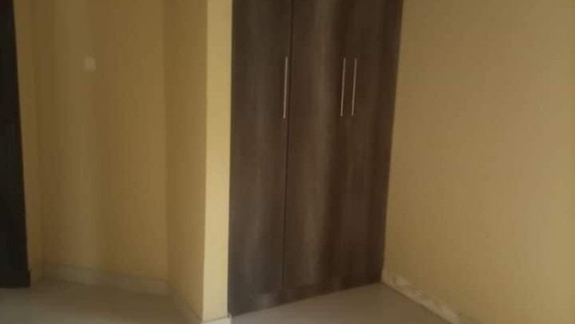 2-bedroom-flat-for-rent-in-makeni-big-5