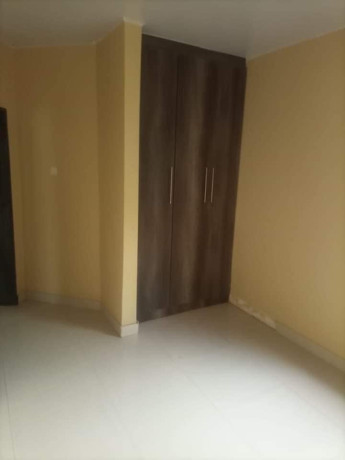 2-bedroom-flat-for-rent-in-makeni-big-5