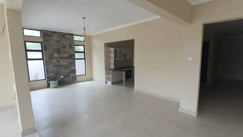 2-3-bedroom-flats-for-sale-in-meanwood-ibex-big-5