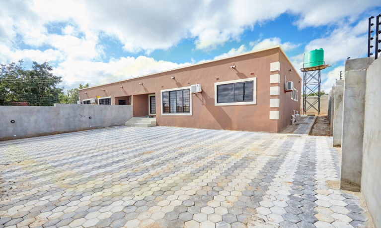 3-bedroom-apartments-for-sale-in-ibex-hill-big-0