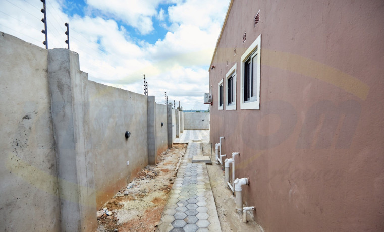 3-bedroom-apartments-for-sale-in-ibex-hill-big-2