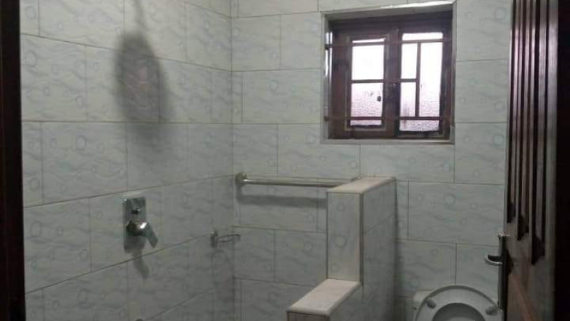 2-bedroom-flat-for-rent-in-chalala-big-9