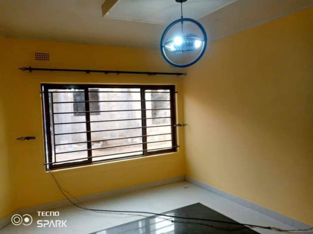 2-bedroom-flat-for-rent-in-chalala-big-2