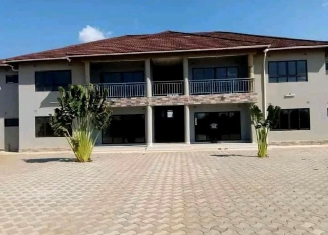 3-bedroom-flat-for-rent-in-new-kasama-big-0