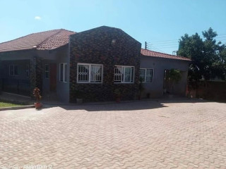 3 Bedroom House For Rent In Meanwood Chamba Valley